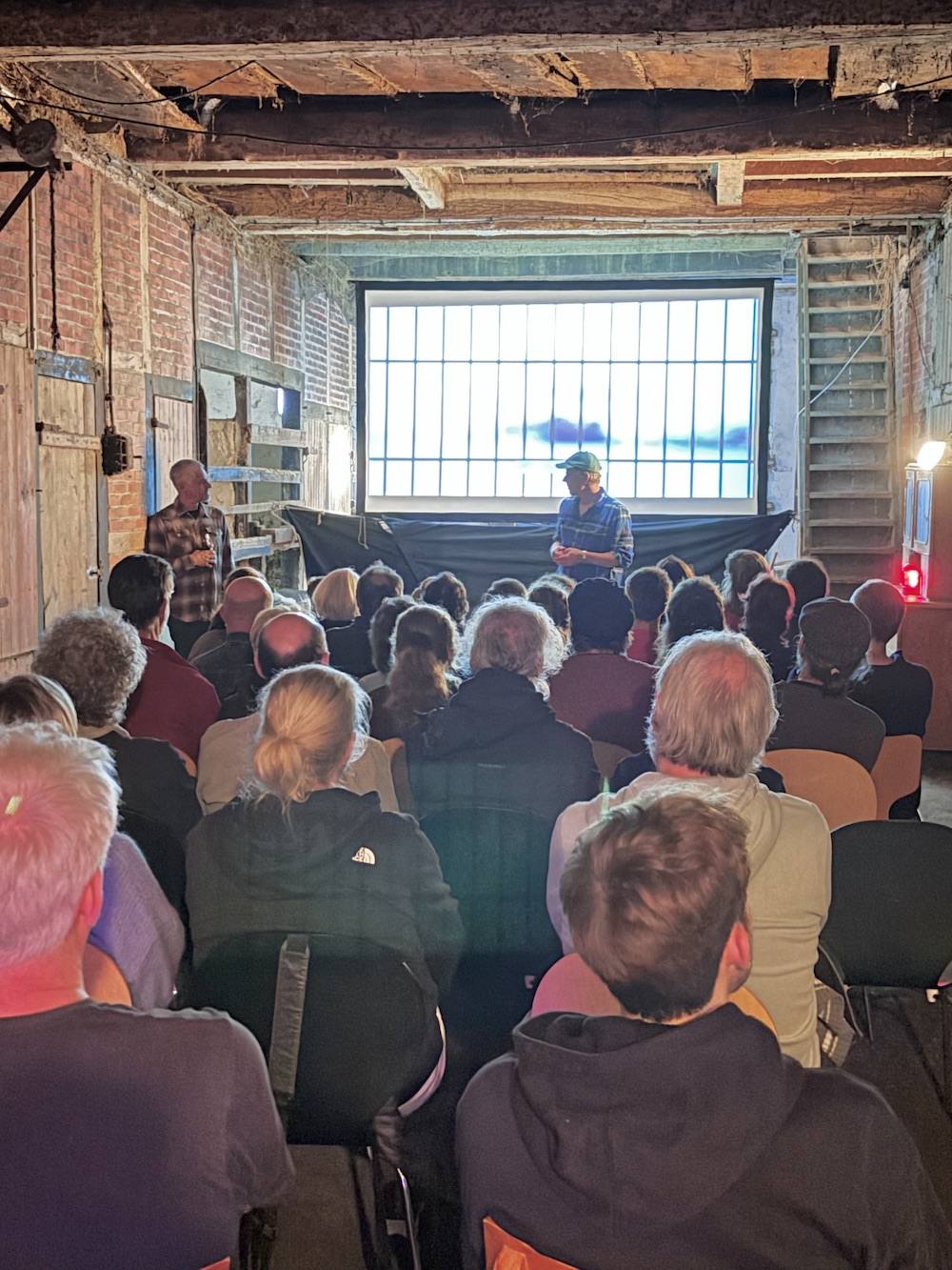 IMG_6331 Die Zuschauer der Filmvorführung