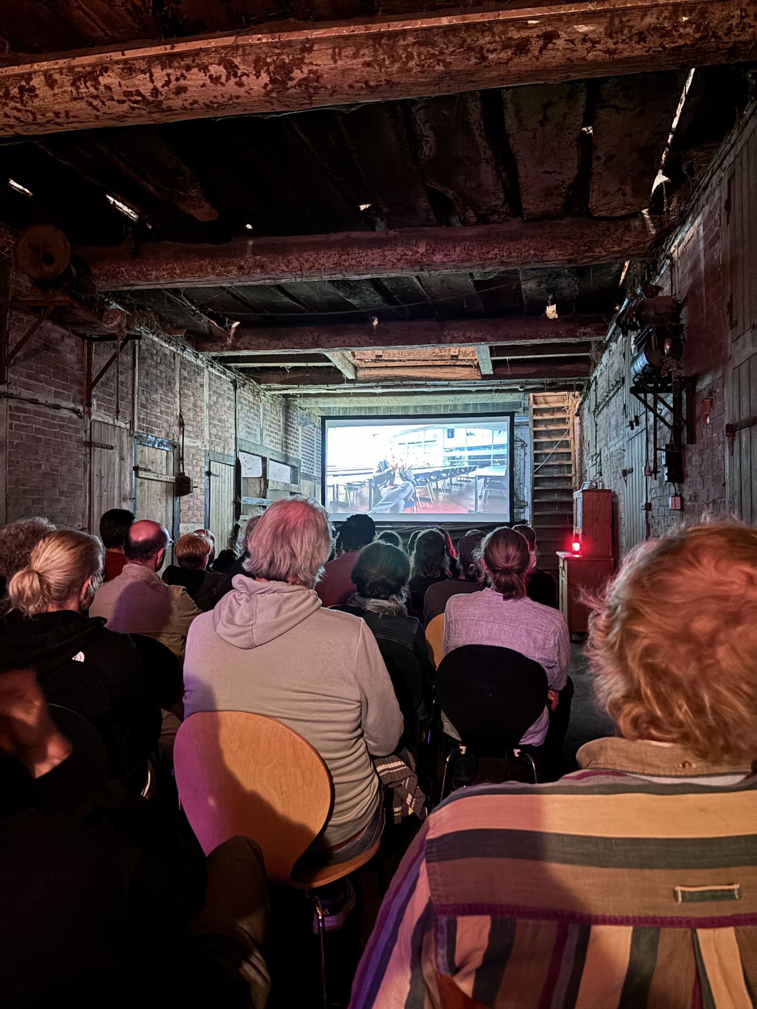 IMG_6340 Die Zuschauer der Filmvorführung